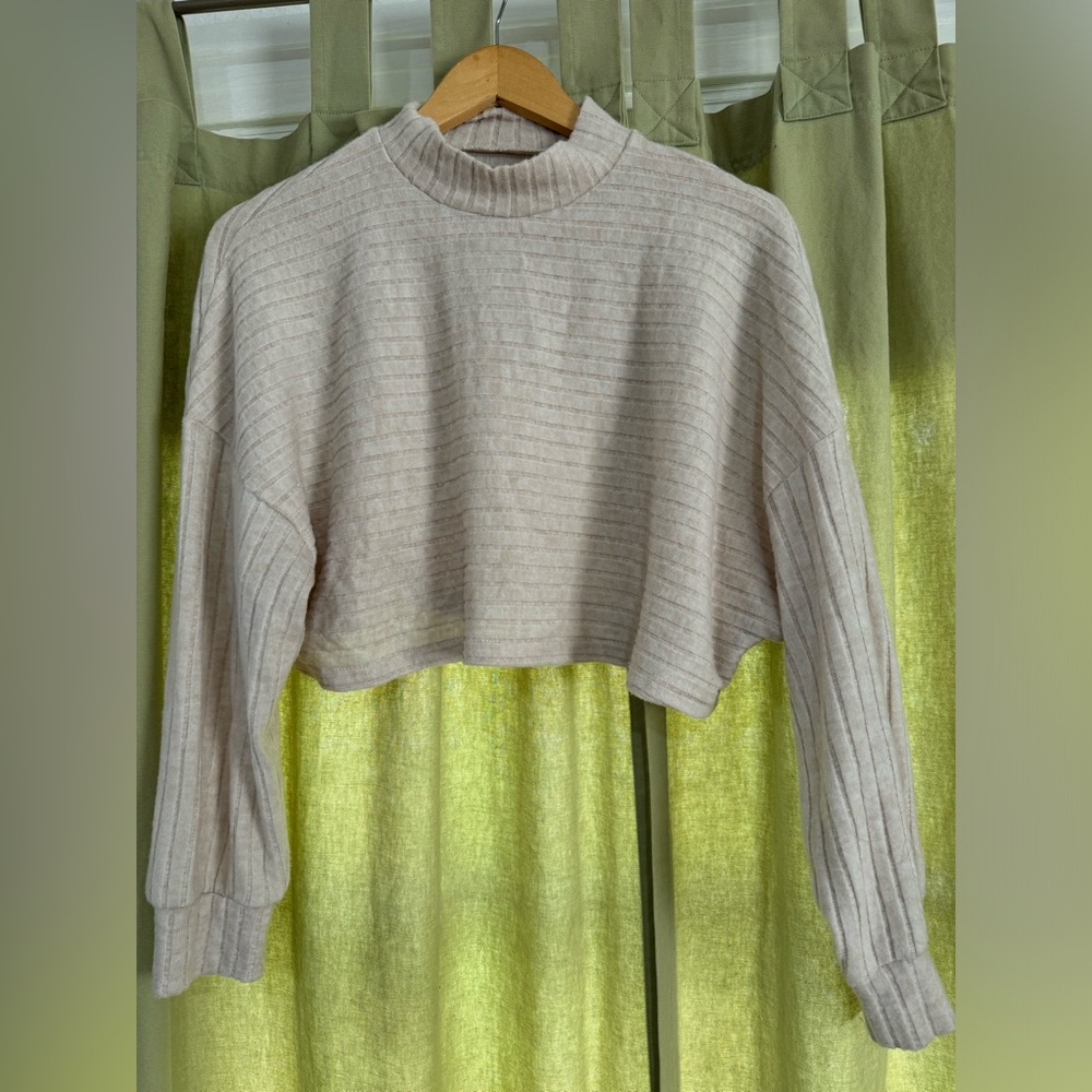 Super Soft Beige Cropped Turtle Neck Sweater
